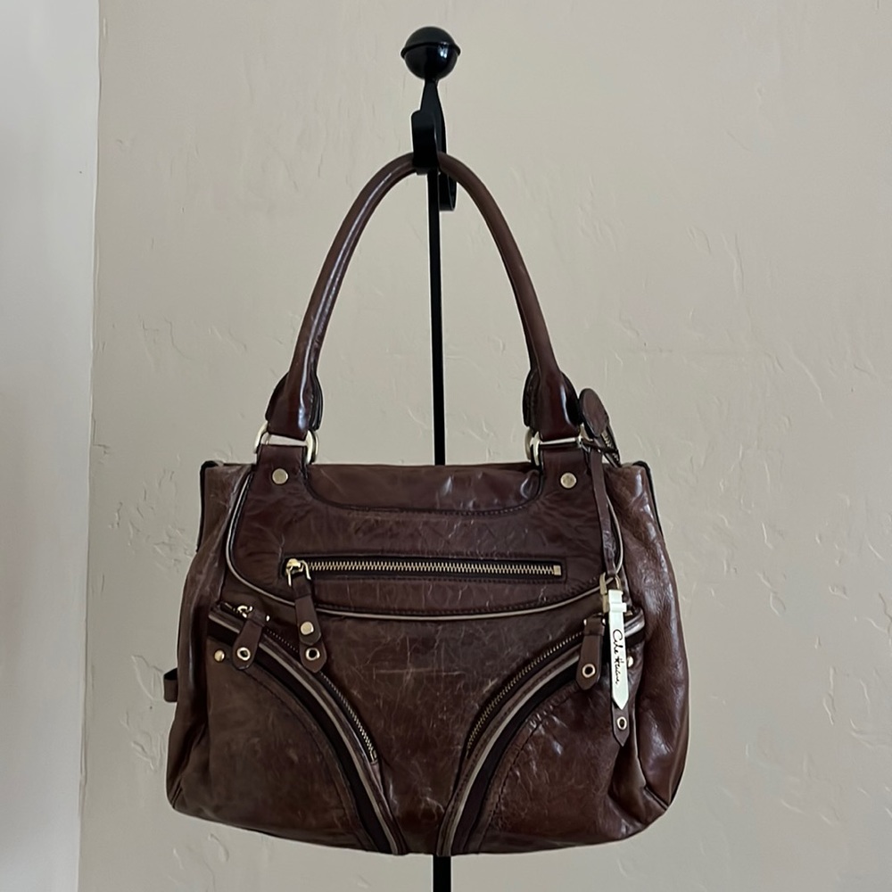 COLE HAAN-Distressed Leather